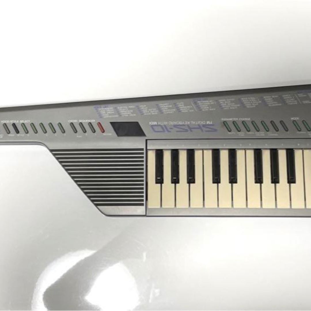 ヤマハ(ヤマハ)のYAMAHA SHS-10 シルバー ACアダプター欠　動作確認済 楽器の鍵盤楽器(キーボード/シンセサイザー)の商品写真