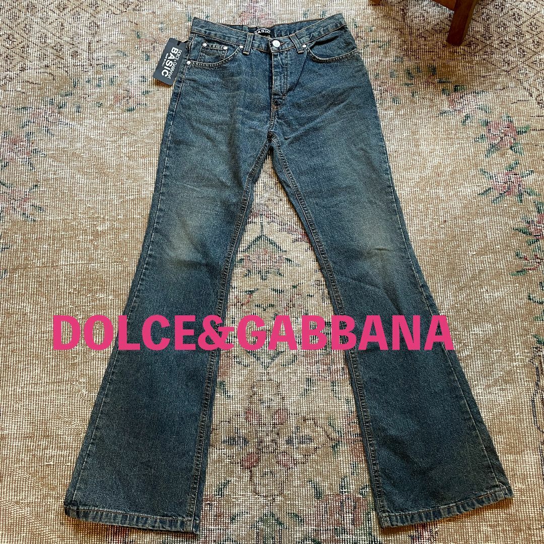 DOLCE&GABBANA(ドルチェアンドガッバーナ)の新品未使用　ドルチェアンドガッバーナブーツカットデニム42 レディースのパンツ(デニム/ジーンズ)の商品写真