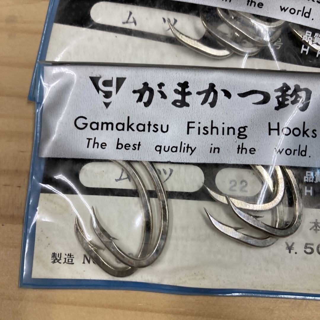 がまかつ(ガマカツ)のがまかつ　ムツ針　22号　10枚セット スポーツ/アウトドアのフィッシング(釣り糸/ライン)の商品写真