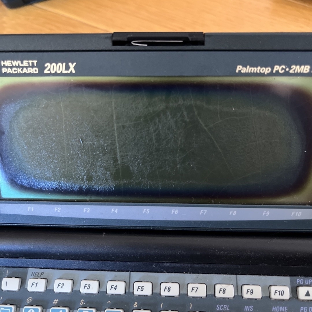 ジャンク品　HEWLETT PACKARD 200LX