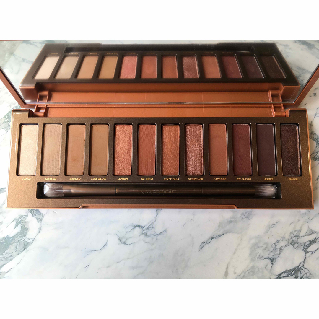 Urban Decay(アーバンディケイ)のURBAN DECAY NAKED HEAT コスメ/美容のベースメイク/化粧品(アイシャドウ)の商品写真