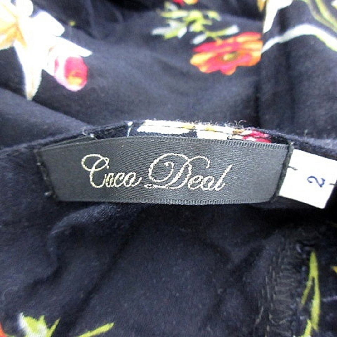 COCO DEAL(ココディール)のココディール ブラウス カットソー 七分袖 チュニック丈 花柄 2 黒 赤 レディースのトップス(その他)の商品写真