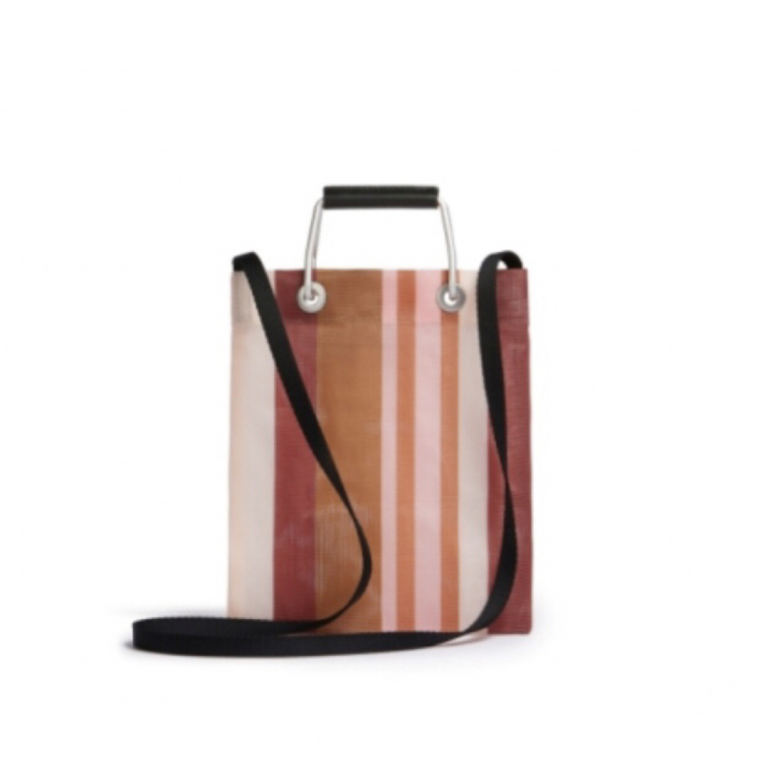 Marni(マルニ)のMARNI MARKET ストライプミニショルダーバッグ  インディアンレッド レディースのバッグ(ショルダーバッグ)の商品写真