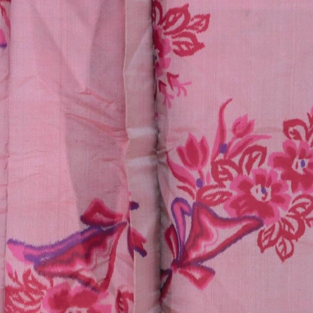 Ａアンティークお仕立て上がり正絹羽織　渋い紅色地に花束柄　羽織紐付き レディースの水着/浴衣(着物)の商品写真