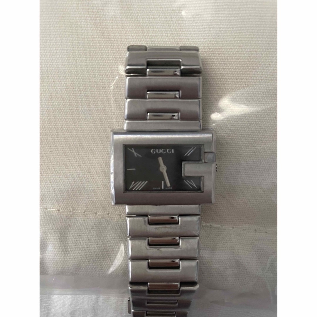 Gucci - 【新品】GUCCI グッチ 腕時計 Gレクタングル シルバー