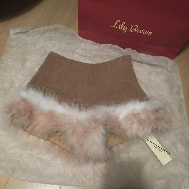 Lily Brown(リリーブラウン)の新品♡フェザーショートパンツ2016aw レディースのパンツ(ショートパンツ)の商品写真