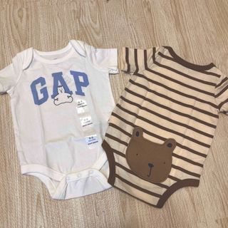 ベビーギャップ(babyGAP)の【新品未使用タグ付き】くまさんロンパース(ロンパース)