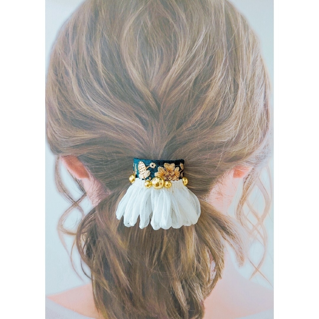 【No.37】デイリーに使える２点セット♪　インド刺繍　ポニーフック　ヘアカフ ハンドメイドのアクセサリー(ヘアアクセサリー)の商品写真