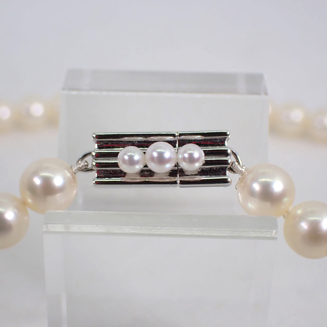 MIKIMOTO(ミキモト)のミキモト K18WG アコヤ真珠 チャーム付き ネックレス[g107-49］ レディースのアクセサリー(ネックレス)の商品写真