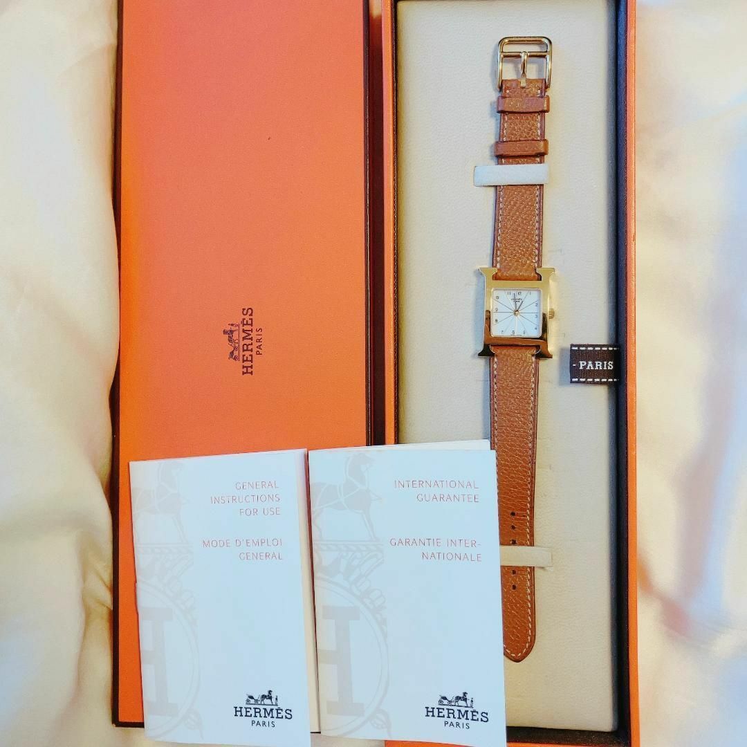 大人気 HERMES エルメス HH1.210 Hウォッチ腕時計 白文字盤 革