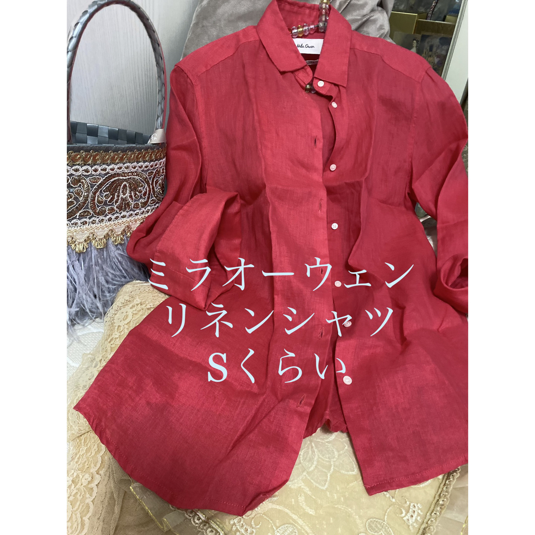 ミラオーウェン　リネンシャツ　麻　シャツ　ブラウス　赤　Sサイズ　 レディースのトップス(シャツ/ブラウス(長袖/七分))の商品写真