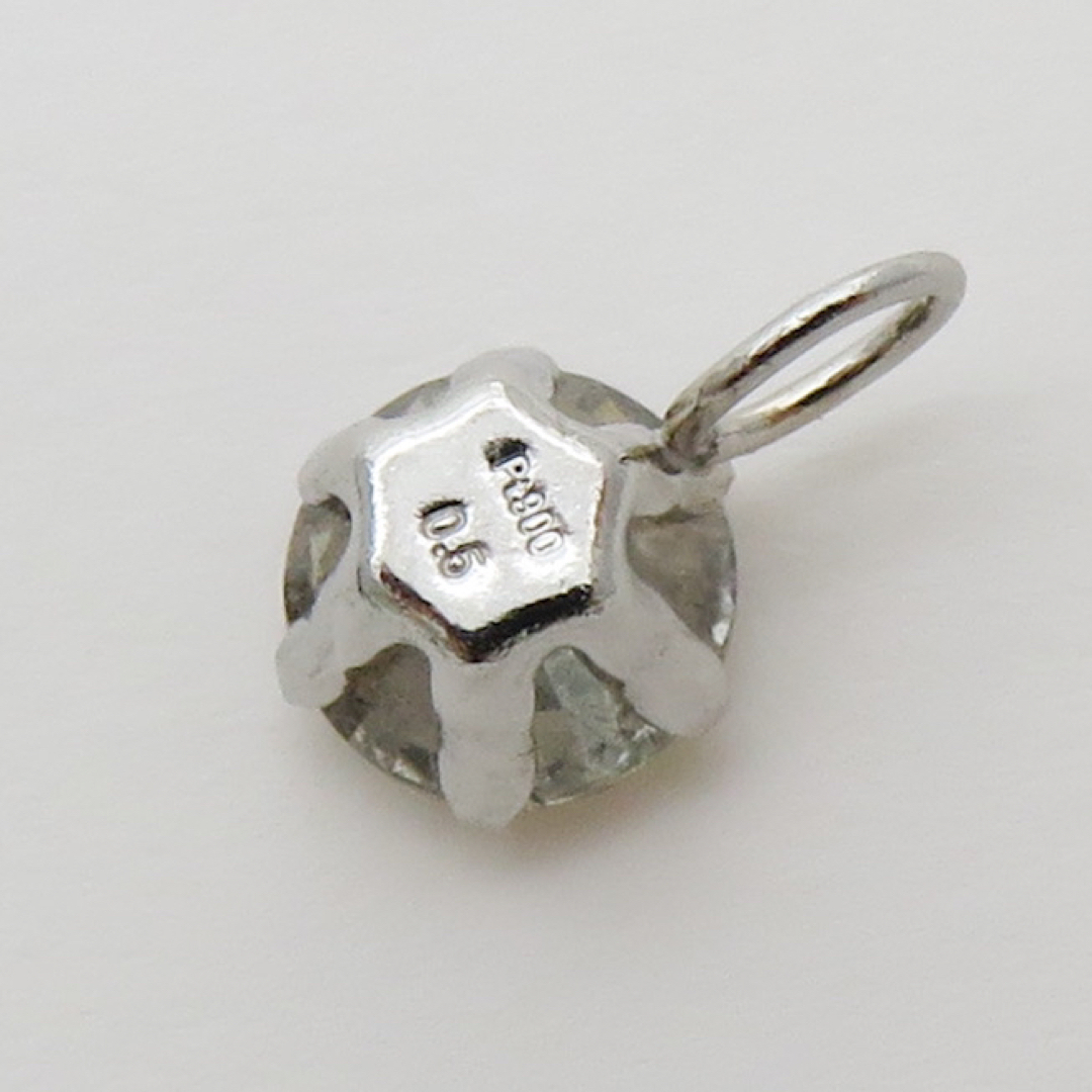 Pt900 天然ダイヤモンド0.538ctチャーム　ペンダントトップ　新品 レディースのアクセサリー(チャーム)の商品写真