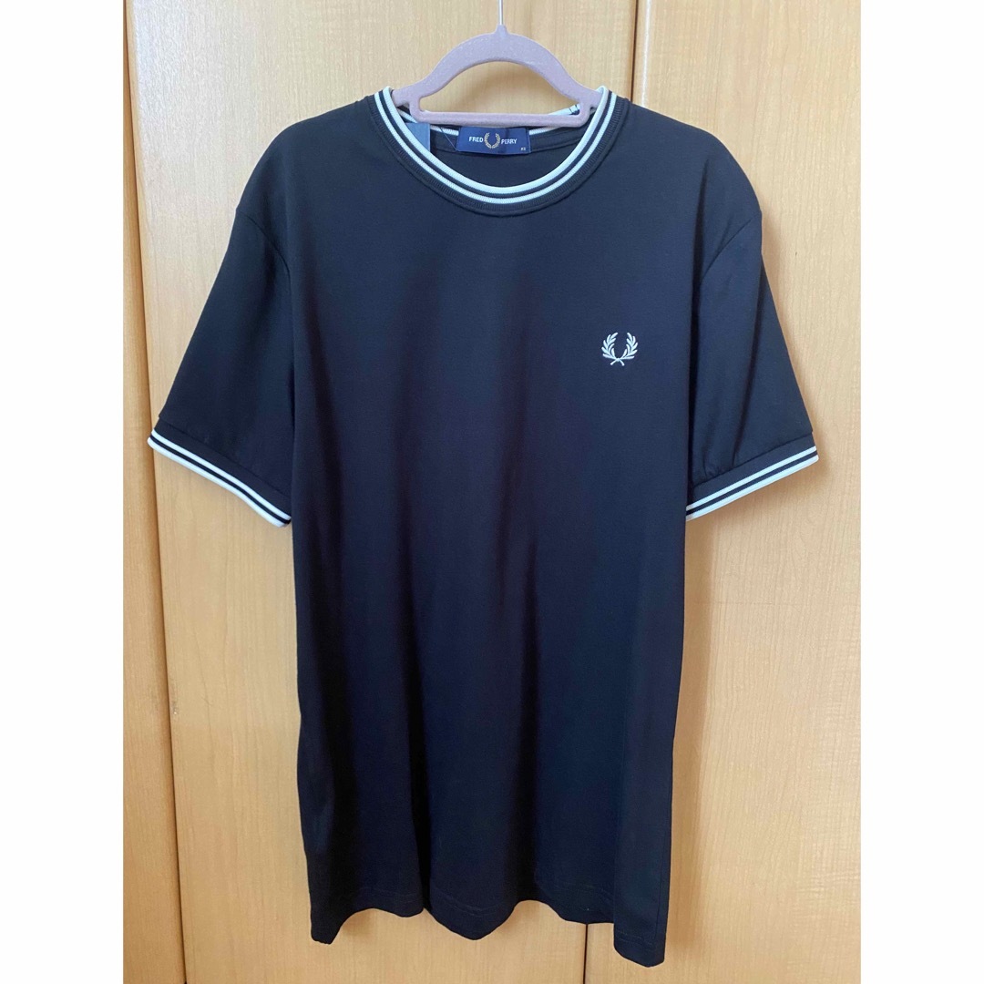 fredperry値下げ❗️☆FRED PERRY☆黒Tシャツ（新品未使用）