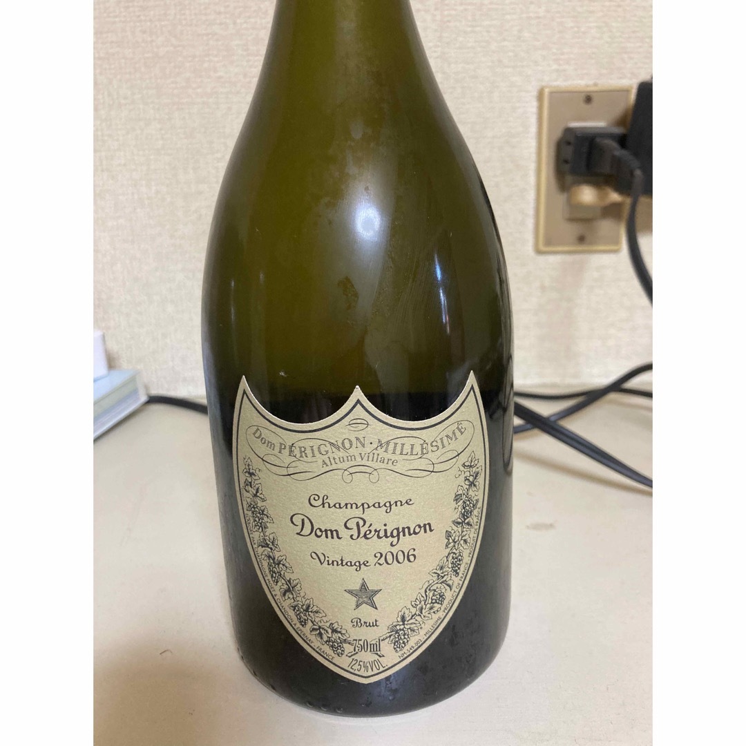 Dom Pérignon(ドンペリニヨン)のドンペリ　ヴィンテージ2006 食品/飲料/酒の酒(シャンパン/スパークリングワイン)の商品写真