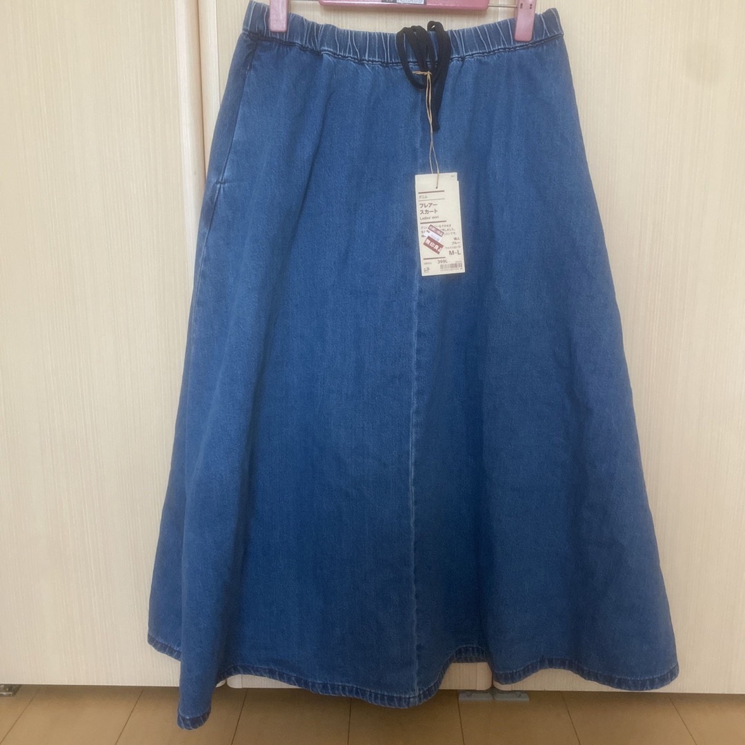 MUJI (無印良品)(ムジルシリョウヒン)の無印良品　デニムフレアースカート レディースのスカート(ロングスカート)の商品写真