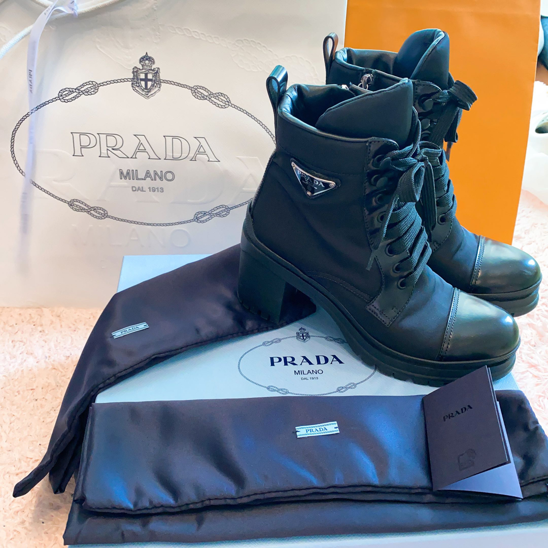 PRADA プラダ レザー×ナイロン レースアップ ブーティー-