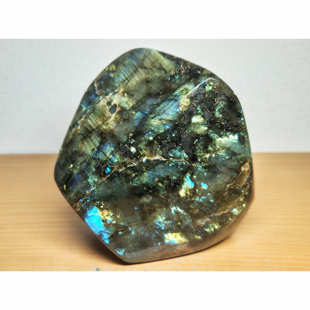 ラブラドライト 700g 鑑賞石 原石 自然石 鉱物 水石 誕生石 宝石 鉱石