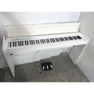 コルグ(KORG)の電子ピアノ　KORG　コルグ　88鍵盤　ホワイト　lp-180　ピアノ(電子ピアノ)