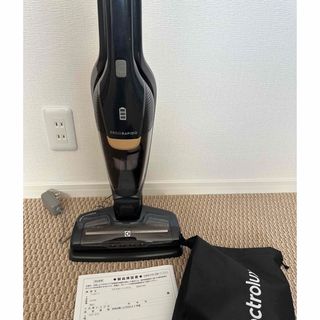 エレクトロラックス(Electrolux)の新品、未使用！Electroluxエルゴラピードスタンド掃除機ZB3515ST(掃除機)