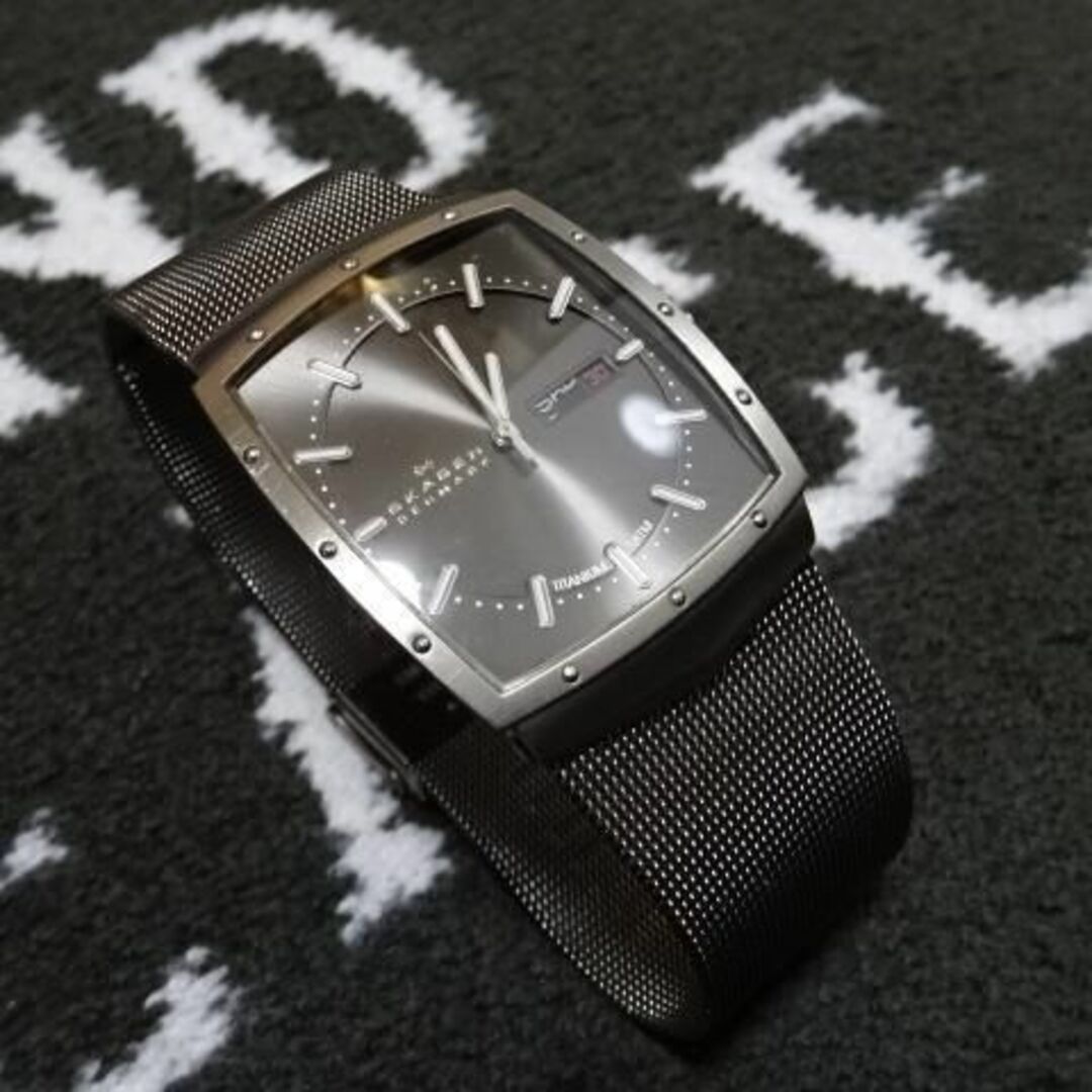 未使用品!!(定価33000)SKAGEN スカーゲン・腕時計(グレー) www