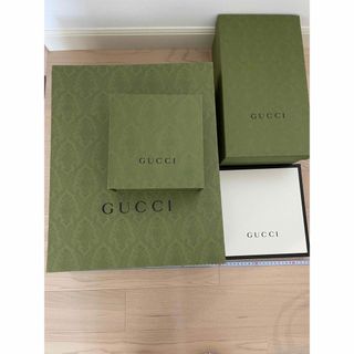 GUCCI(ショップ袋)のフリマアイテム一覧 GUCCI(ショップ袋)のフリマアイテム一覧