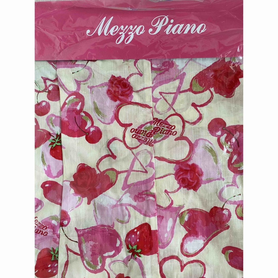新品未使用♡メゾピアノ♡ハートいちごさくらんぼ薔薇浴衣♡120㎝