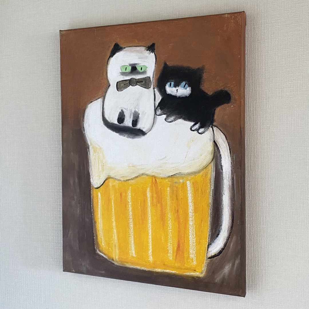 絵画。原画☆キャンバスF6【かわいい猫2匹とビールを飲みます】