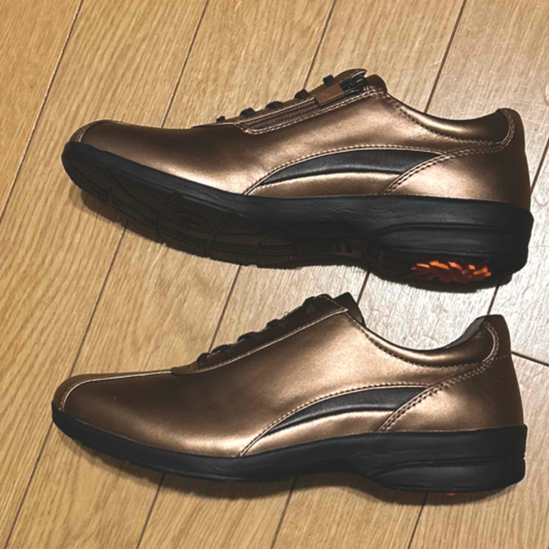 ASAHI Medical Walk（ASAHI SHOES）(アサヒメディカルウォーク)の歩き易いアサヒメディカルウォーク24.5㌢　ブロンズ　ウォーキング【専用ページ】 レディースの靴/シューズ(スニーカー)の商品写真