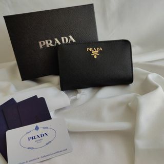 プラダ 財布の通販 20,000点以上 | PRADAを買うならラクマ