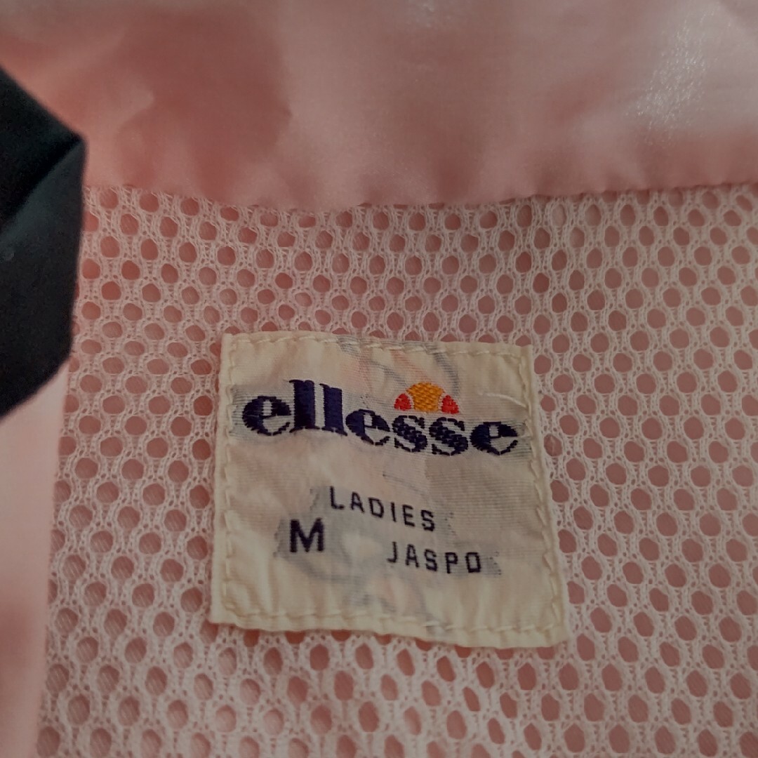 ellesse(エレッセ)のellesse LADIES  ベスト Msize メンズのトップス(ベスト)の商品写真