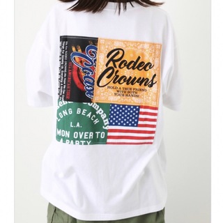 ロデオクラウンズワイドボウル(RODEO CROWNS WIDE BOWL)のロデオクラウンズ  Tシャツ　カスタムパッチ　ホワイト　 新品未使用　タグ付(Tシャツ(半袖/袖なし))