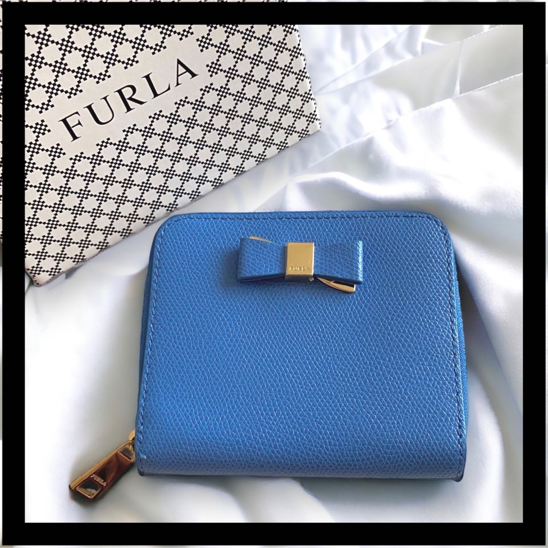 新品未使用品】FURLA☆二つ折り財布 ラウンドファスナー 水色 箱付き ...