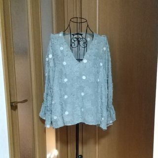 ザラ(ZARA)のZARA  トップス(シャツ/ブラウス(長袖/七分))