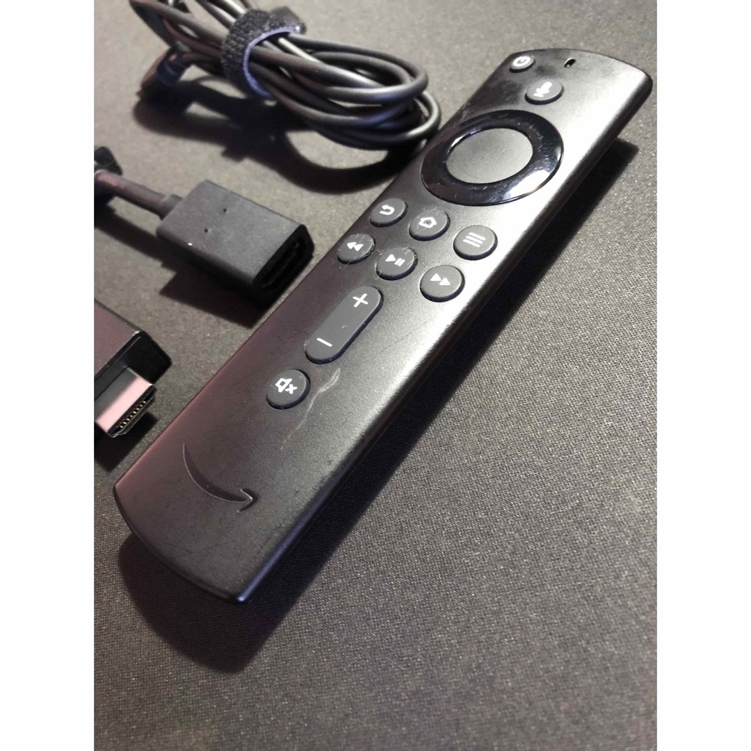 Amazon(アマゾン)のamazon Fire TV Stick 4K スマホ/家電/カメラのテレビ/映像機器(映像用ケーブル)の商品写真