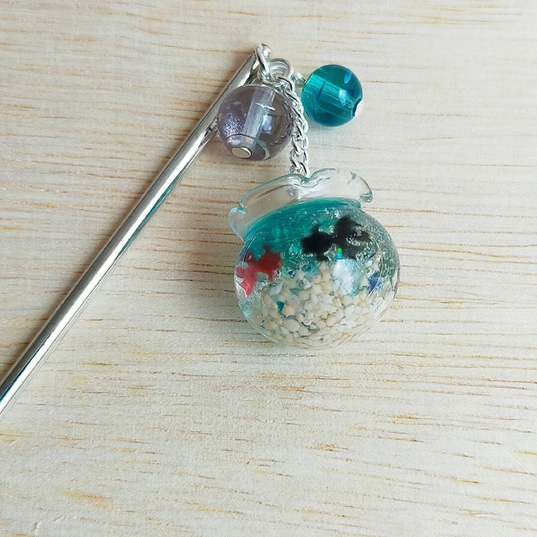 金魚鉢ととんぼ玉の簪 夏 かんざし 髪飾り ハンドメイド ヘアアクセサリーの通販 by アリス 夏色のかんざし♡