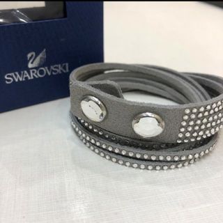 スワロフスキー(SWAROVSKI)のスワロスキー　ブレスレット(ブレスレット/バングル)