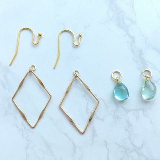 sale！２wayシーグラス(ガラス)のゆらゆらピアス✧*。(ピアス)