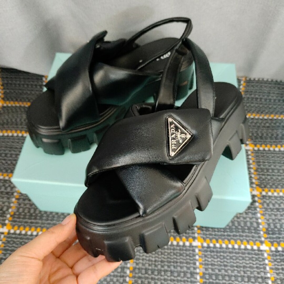 安価 ワタナベ プラダ PRADA 箱付き サンダル 美品35 レディース