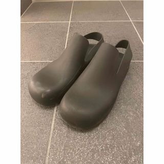 BOTTEGA VENETA ボッテガヴェネタ Puddle Rubber Clogs パドルラバーサンダル スリングバック イエロー