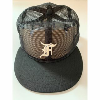 フィアオブゴッド(FEAR OF GOD)の59FIFTY トラッカー ESSENTIALS Fロゴ 62.5cm(キャップ)