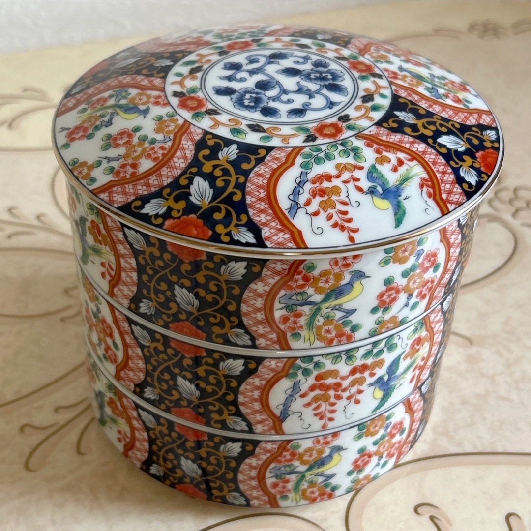 有田焼 第一陶器 花鳥 古伊万里 三段重 蓋付き重ね鉢 お正月 おせち