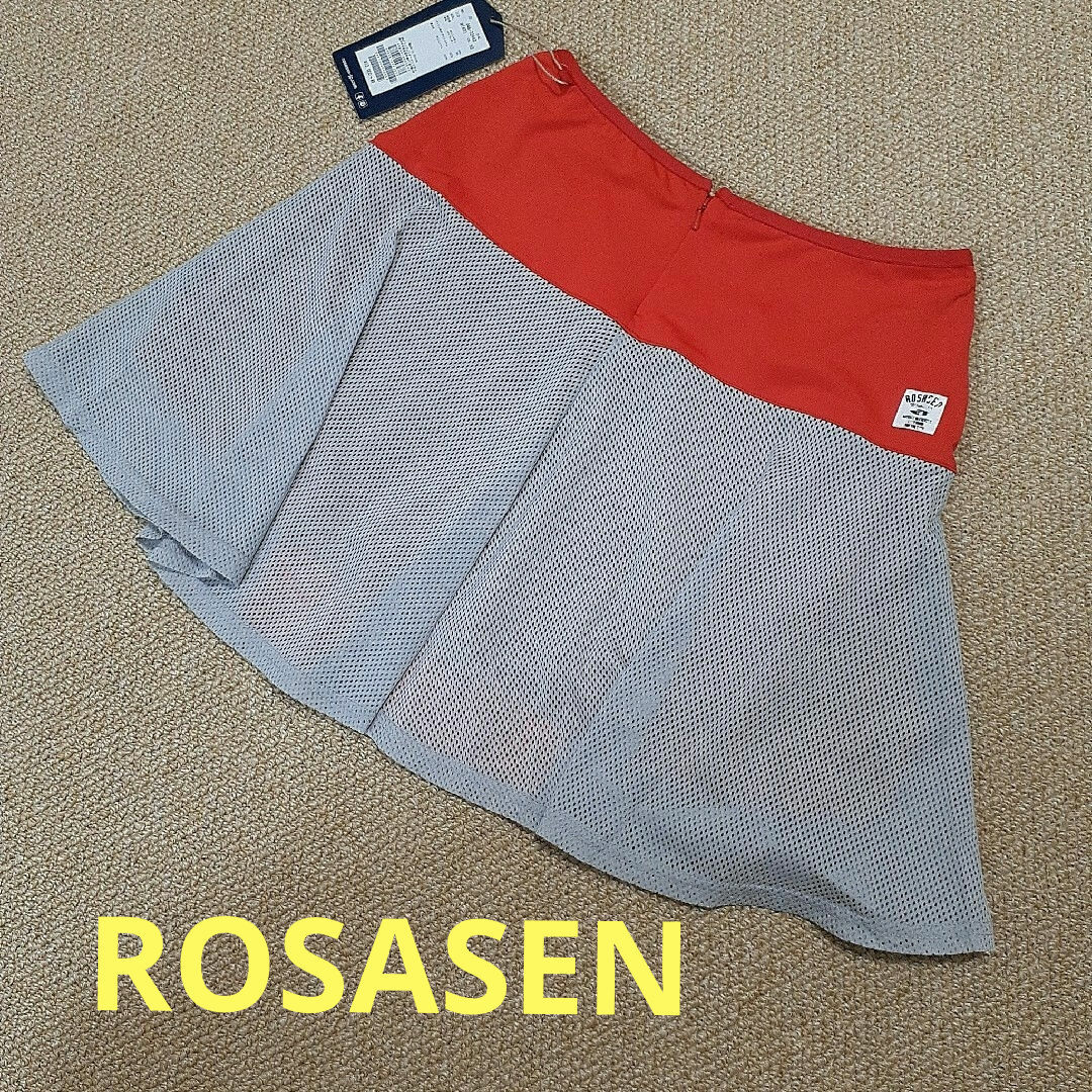 ROSASEN(ロサーゼン)の新品未使用タグ付き　ロサーゼン　ROSASEN　ゴルフウェア　スカート スポーツ/アウトドアのゴルフ(ウエア)の商品写真