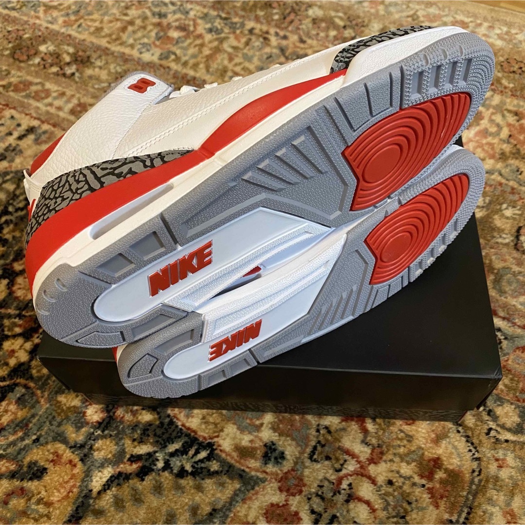 Nike Air Jordan 3 Retro OG "Fire Red" 3