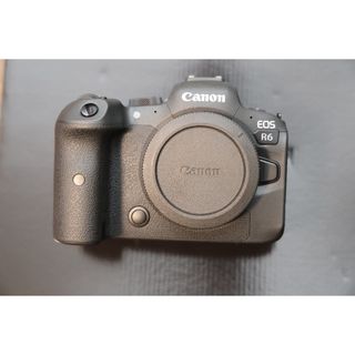 Canon キヤノン R6 シャッター回数4000回以下 美品 ストラップ未使用