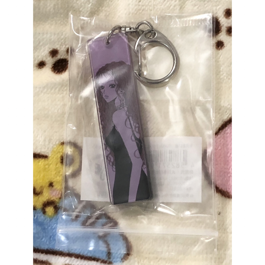 矢沢あい展 NANA アクリルキーホルダー レイラの通販 by 引越し 矢沢あい展 NANA アクリルキーホルダー レイラの通販 by 引越し