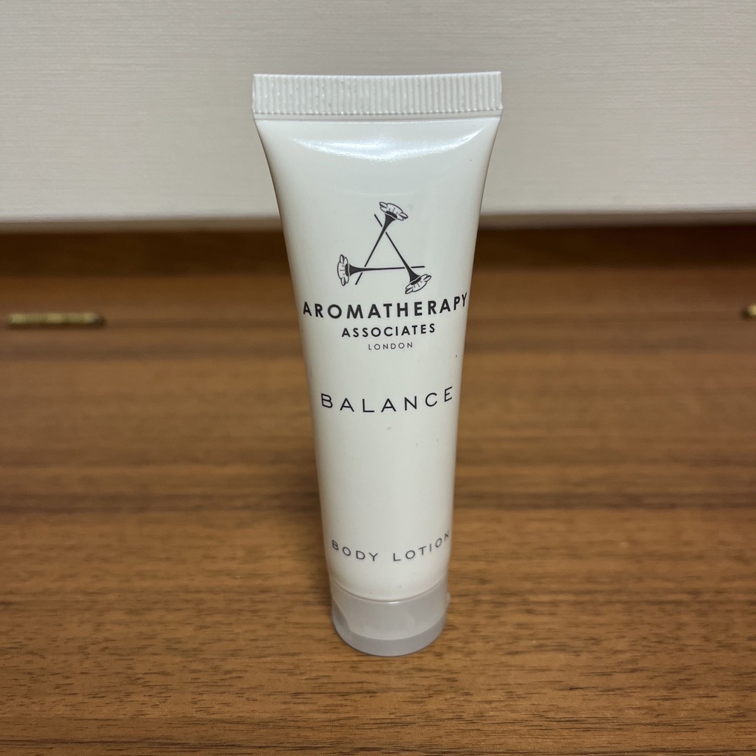 AROMATHERAPY ASSOCIATES(アロマセラピーアソシエイツ)のAROMATHERAPY ASSOCIATES＊ボディーローション コスメ/美容のボディケア(ボディローション/ミルク)の商品写真