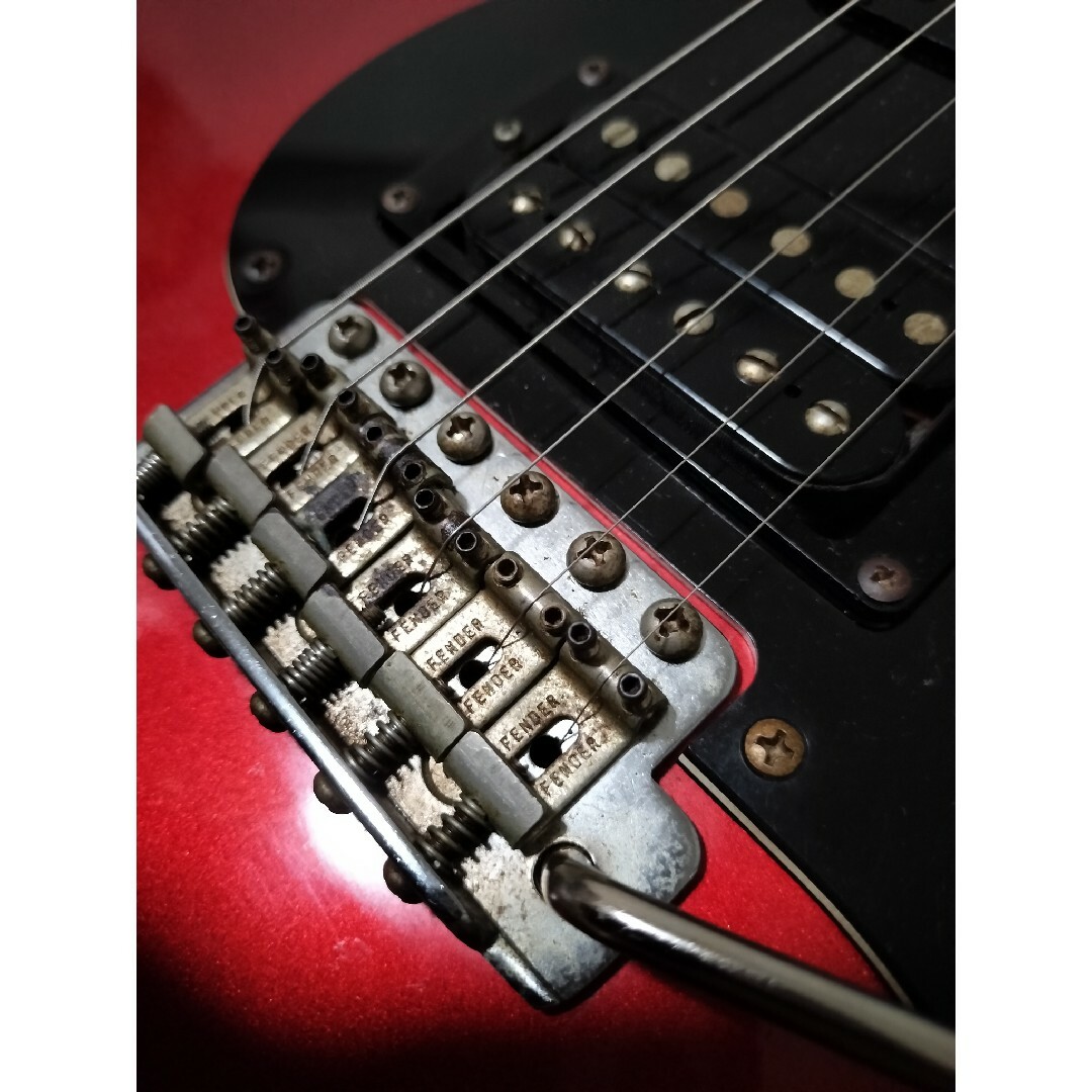 SQUIER(スクワイア)のSquier ストラトキャスター SQシリアル custom madeシリーズ 楽器のギター(エレキギター)の商品写真