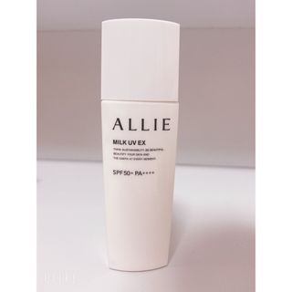 アリィー(ALLIE)の【メルカリ最安値】アリィー クロノビューティ ミルクUV EX 60ml(日焼け止め/サンオイル)