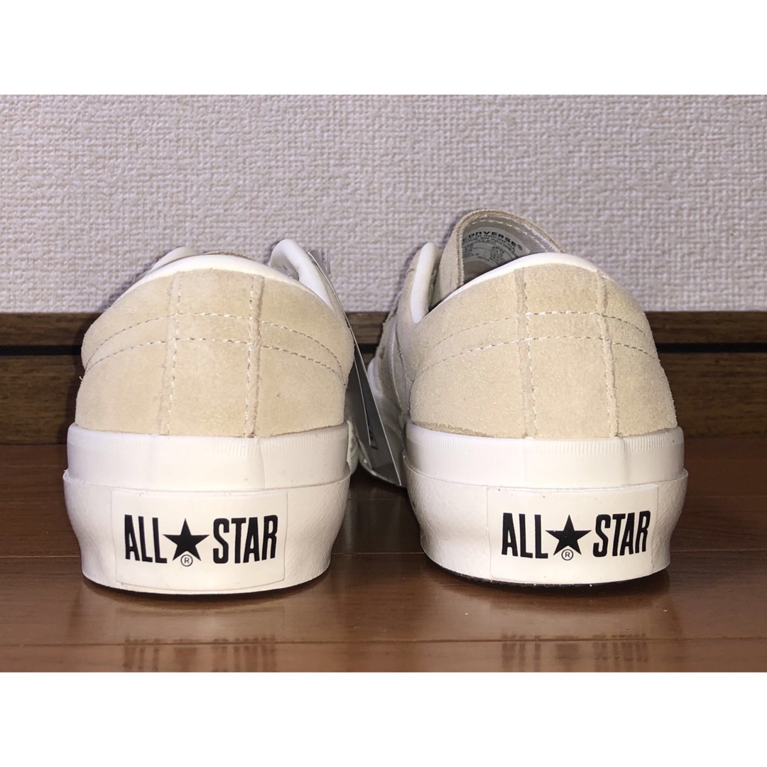 CONVERSE(コンバース)の23.5cm 新品 CONVERSE STAR&BARS SUEDE ベージュ レディースの靴/シューズ(スニーカー)の商品写真