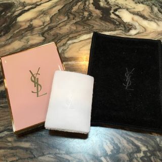 イヴサンローランボーテ(Yves Saint Laurent Beaute)のラディアントタッチブラー1(化粧下地)